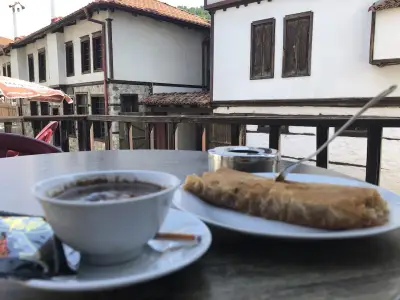 Кафе на пясък въртяно