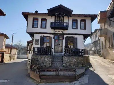 Кафе на пясък въртяно