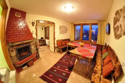 Eco House Family Hotel