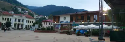 Семеен Хотел Дуеви
