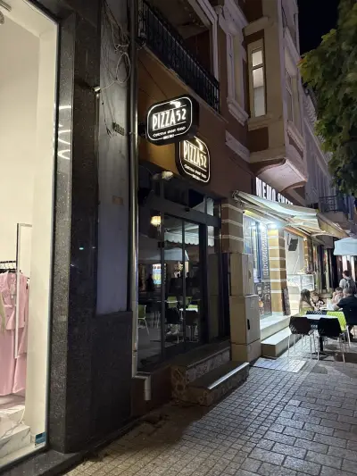 Pizza 52