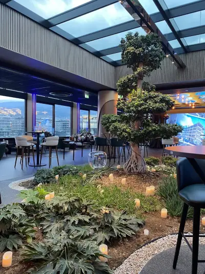Sky Bonsai Bar