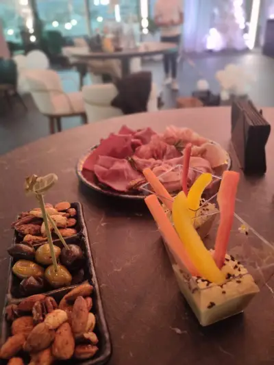 Sky Bonsai Bar
