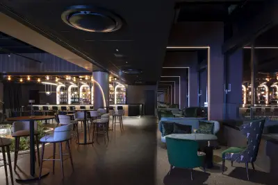 Sky Bonsai Bar