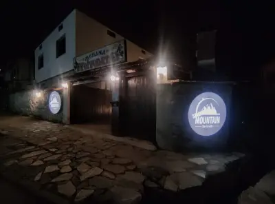Smokey Mountain Bar & Grill
