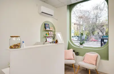 Bark N’ Bath Grooming Lounge