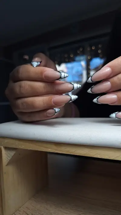NailStudio Eleven