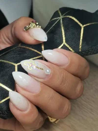 Nail's Beauty Heaven-Мария Дишлиева