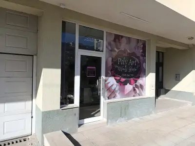 Poly Art Nails Studio