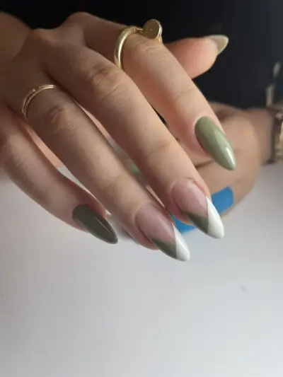 Bright Nails by Tsvety