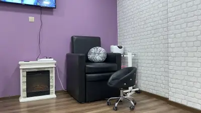 Nika Nails Factory