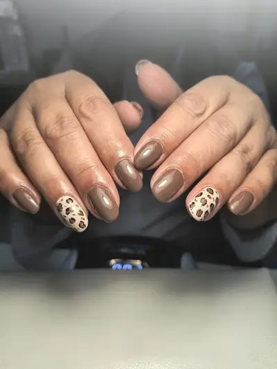 Sonia nails