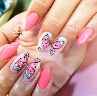 Royal Rose beauty room