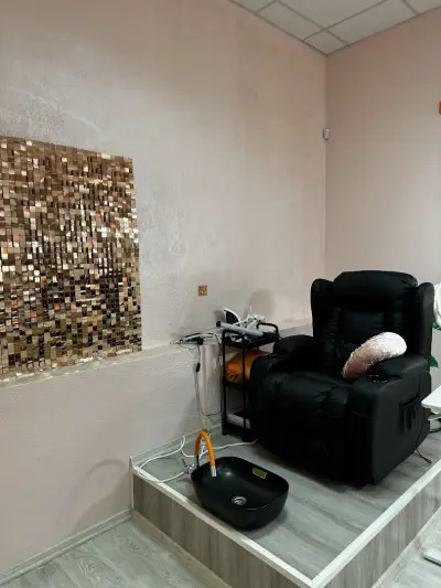 Салон за красота в Пловдив "LISA Beauty Space" - маникюр, педикюр, перманентен грим, подстригване, визаж и козметология.