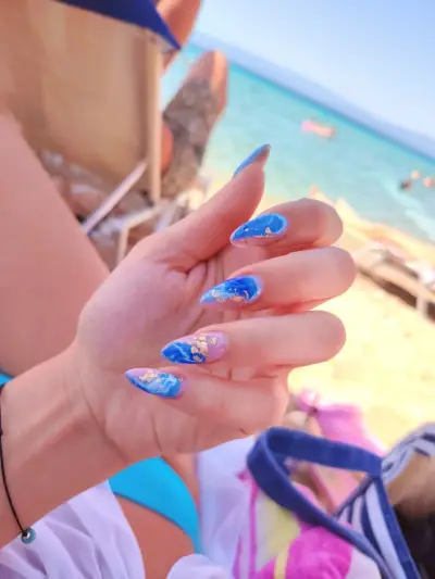 Салон за маникюр VSnails