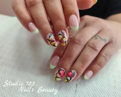 Studio 123 Nails Beauty