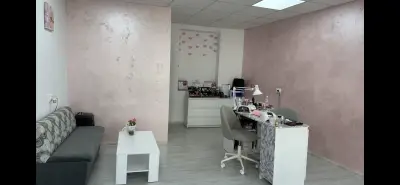 PM Nails Studio - Салон за маникюр