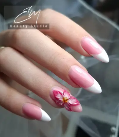 Em Beauty Studio