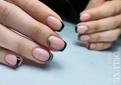 Deluxe Nails Studio