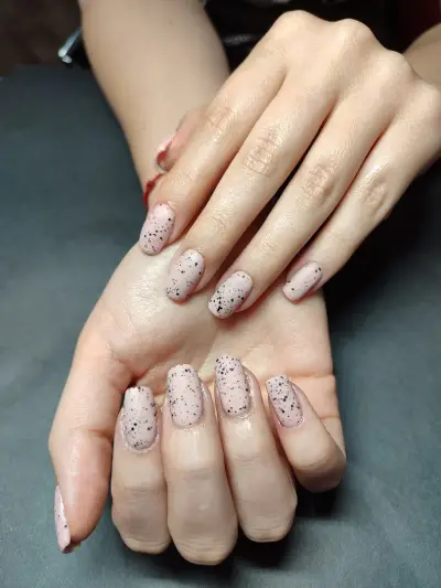 Kris Nails