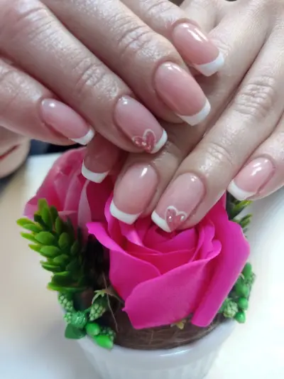 DiVine Nails Studio