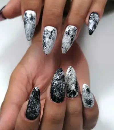 Маникюр и педикюр Велико Търново A N E L Y - NailArt Studio
