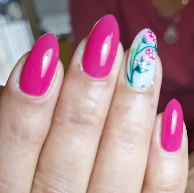 MM&M NAIL ART | Салон за маникюр и педикюр Меден Рудник | Ноктопластика