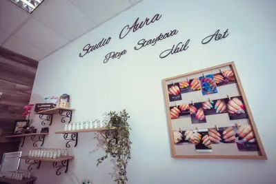 Studio Aura (Студио АУРА) - Nail Art by Pepi - Петя Стайкова
