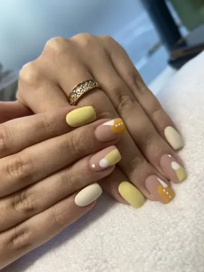 Art House Nails