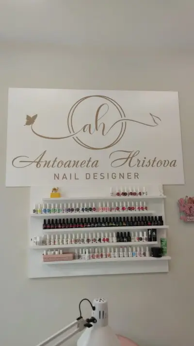 Antoaneta Hristova nail designer