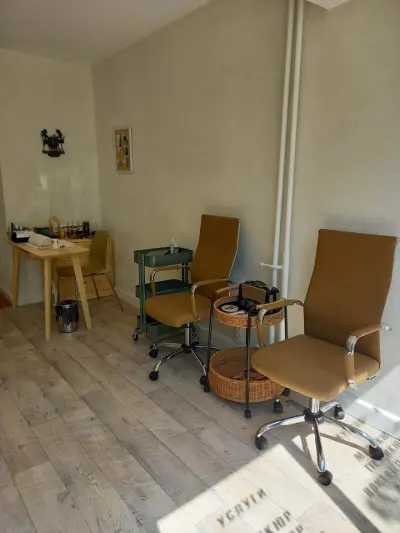 Nail Academy Valentina Vladmirova