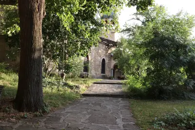 православна църква "Успение Богородично"