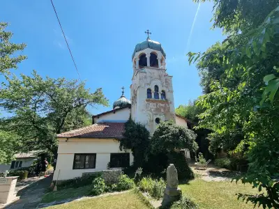 православна църква "Успение Богородично"