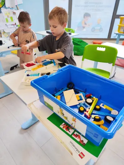 ROBO KIDS Враца - академия за деца по роботика и програмиране