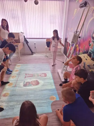 Занималня и учебен център"Лилея"