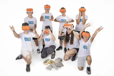 Интерактивна VR школа ,,Запетая"