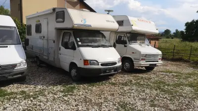 Автокъща колка ауто