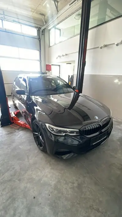 Blacky’s garage