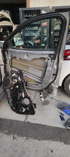 Autoquattro