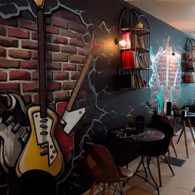 ''URBAN LEGEND'' Coffee Club