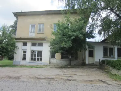 VILLA PIZZUTTI