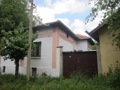 VILLA PIZZUTTI