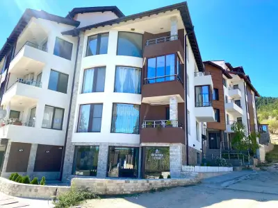 Продажба на имоти, апартаменти, къщи и магазини Металика