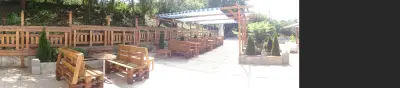 КЪЩА ЗА ГОСТИ МУНЧО И ПРАСЧО