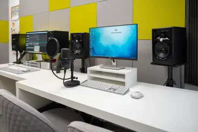 STUDIO IMPRESS
