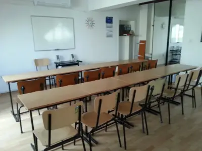 Студио S - образователен център, Младост