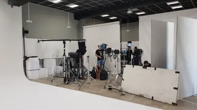 Pro 1 Studio - фото и видео студио под наем | София | България