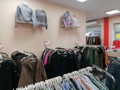 Plus+ Outlet & Second Hand (Дрехи Втора Употреба