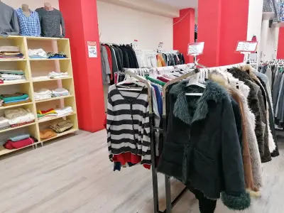 Plus+ Outlet & Second Hand (Дрехи Втора Употреба