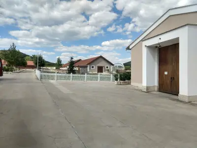 Винарна „Мидалидаре Естейт“